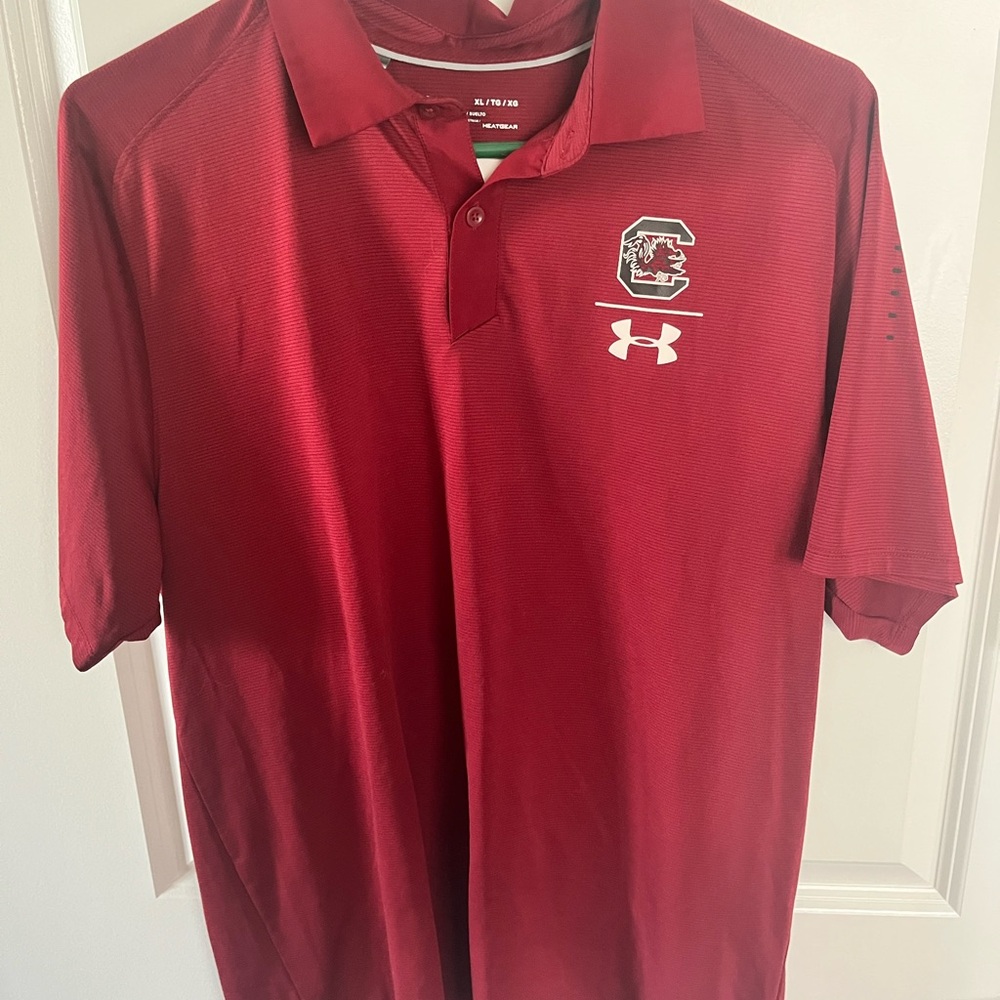 Under Armour Men's Maroon Polo Shirt